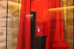 Kardinalsko ruho koje Stepinac nikada nije odjenuo. 